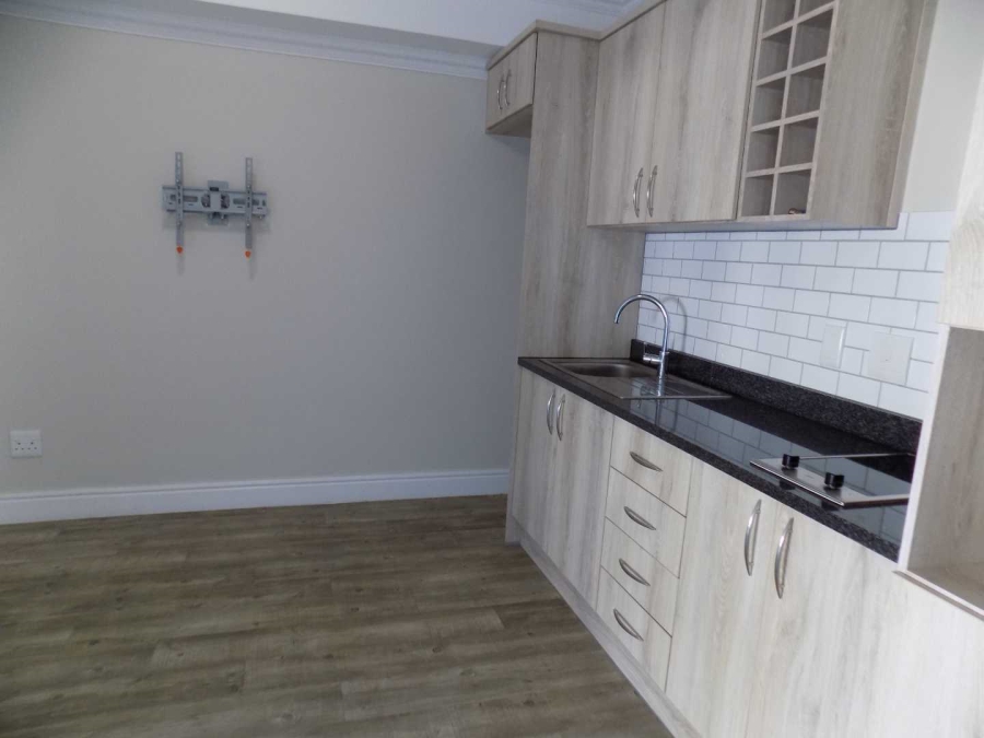 To Let 1 Bedroom Property for Rent in Zevenwacht Retirement Village Western Cape